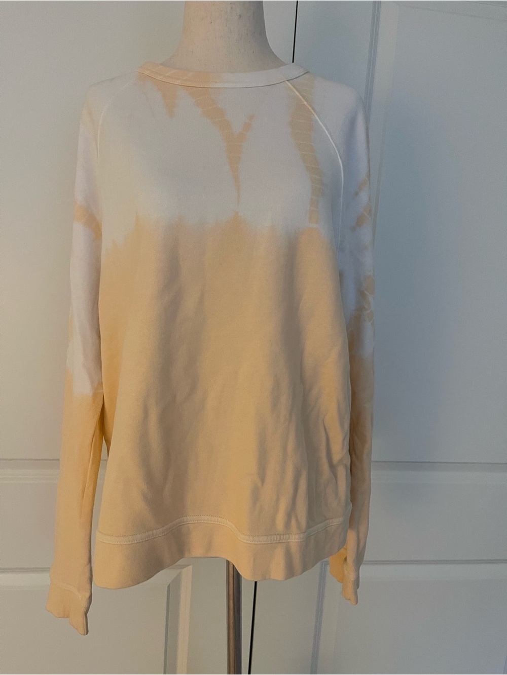 Universal Thread Cream and Pale Yellow Tie-Dye Crewneck Sweater